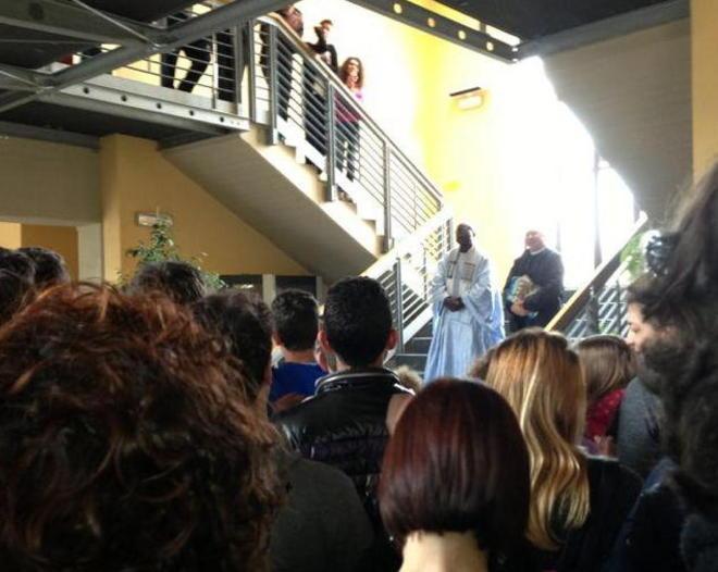 Alla scuola di Fucecchio la doppia benedizione, cattolica e musulmana 