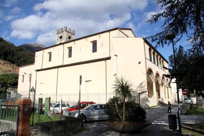 Camaiore dice addio a Niccolò nella domenica di Pasqua 