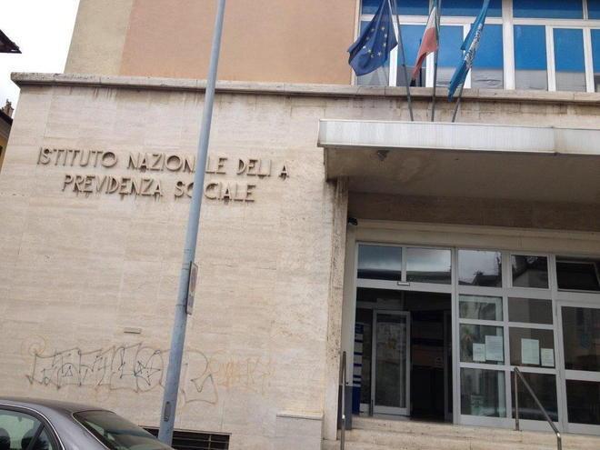 Boom di casse integrazioni, Inps nel caos 