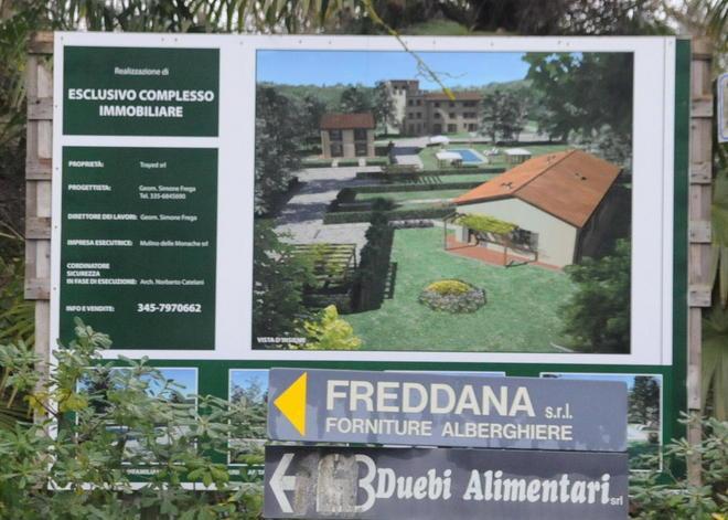 Non si vende all’asta il megaresidence alla Maolina 