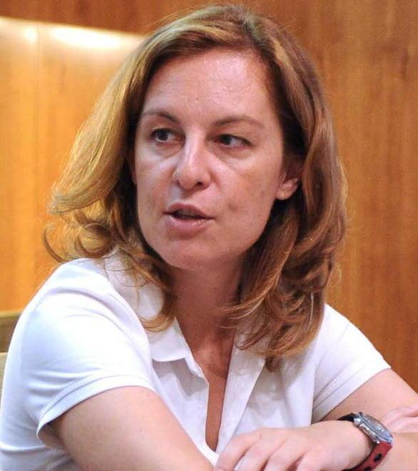 Si ristruttura la sala Regina 