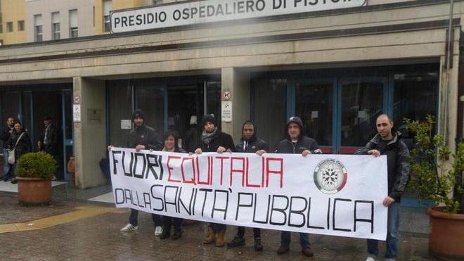Casa Pound in piazza contro Equitalia