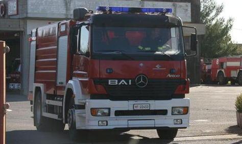 Intrappolato tra le macerie di una parete