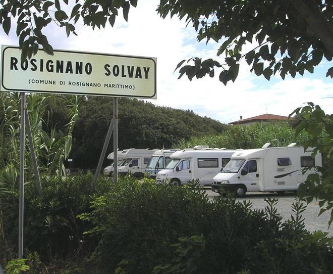 233 parcheggi per i camper a pagamento e con operatore 