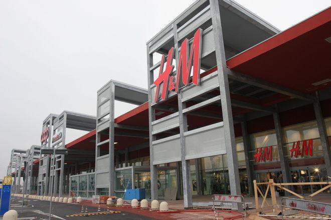 Furti al centro commerciale, tre pratesi nei guai 