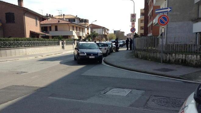 Eredita una villa di 19 vani ma non vuol lasciare la casa popolare