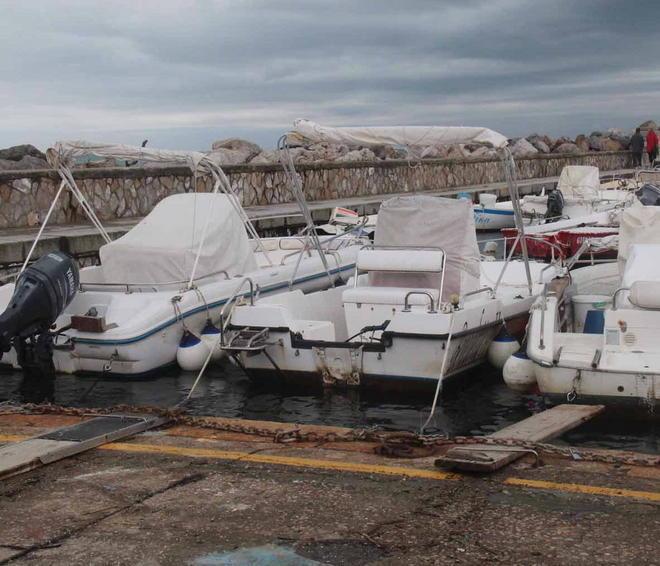 La banda dei motori colpisce a Antignano 