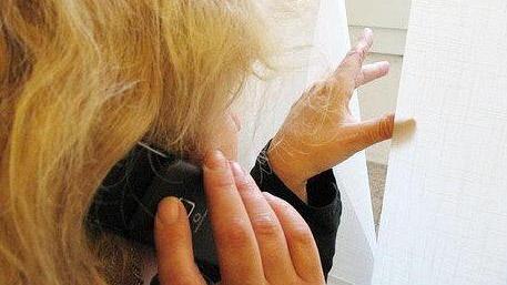Stalking, imprenditore settantenne accusato dall’ex socia in affari