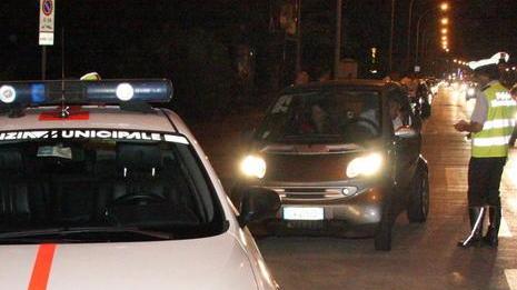 Tolleranza zero con discoteche e pub su orari e alcol