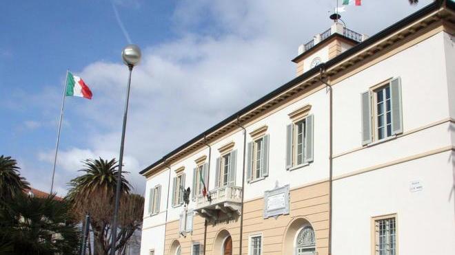 Due nuove telecamere contro borseggi e furti