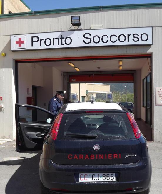 Ubriaco si getta in mare Salvato da un marittimo 