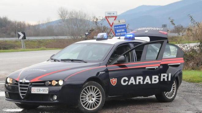 Tenta di spacciare droga e va in carcere
