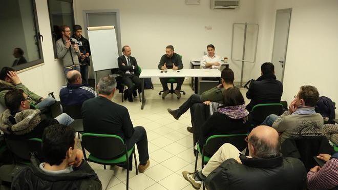 Doccia gelata dal sindaco «Niente telecamere»