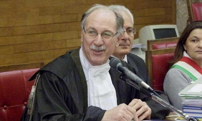 Ricercatore sotto processo per falso, truffa e peculato 