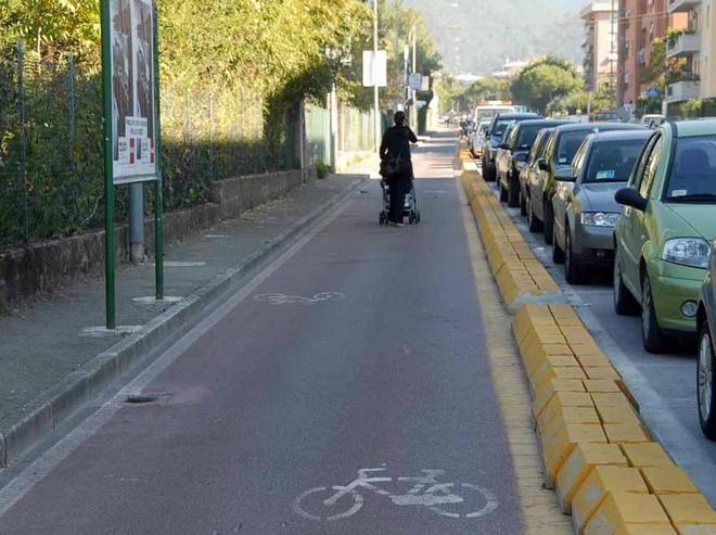 Non è un paese per bici: piste ciclabili insufficienti