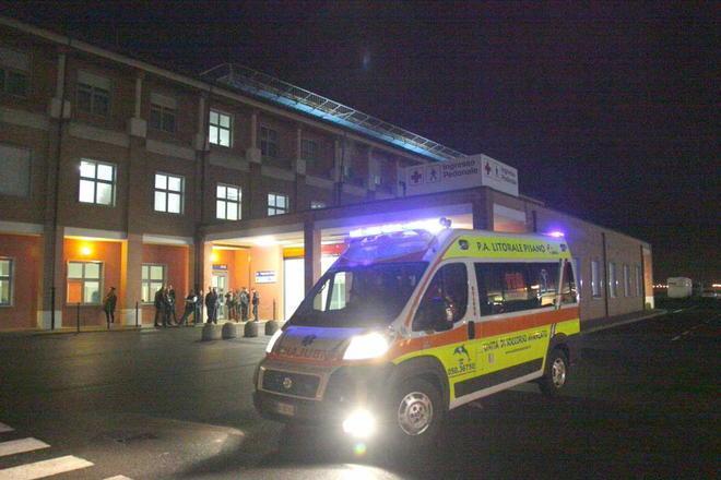 Grave una ragazza di Viareggio per un incidente stradale a Pisa 