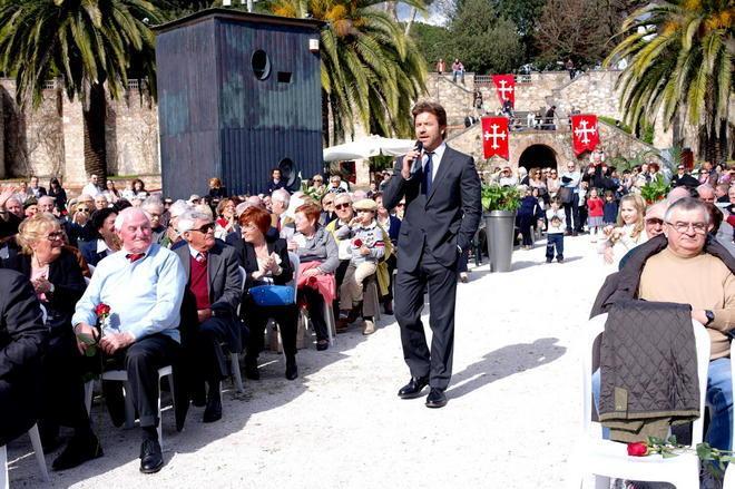 Festa grande per 115 coppie sposate da mezzo secolo 