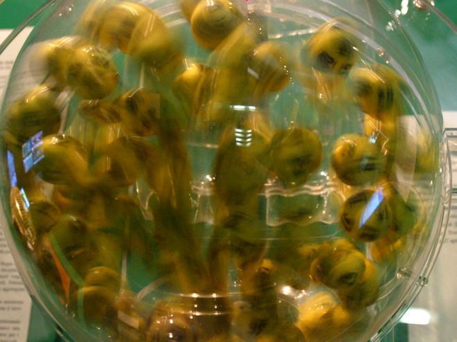 Lotto, quasi 15mila euro vinti alla “2Esse” 