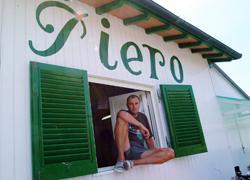 Appaltato al bagno dei vip il bar della spiaggia libera 