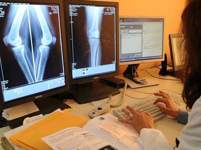 Per avere una radiografia un’attesa di nove ore