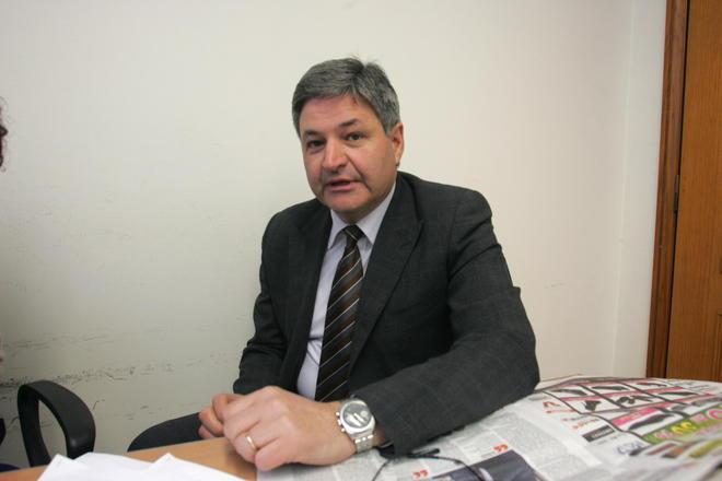 Il presidente Pd a Barosco (M5S): «Non ci insegni a fare opposizione» 
