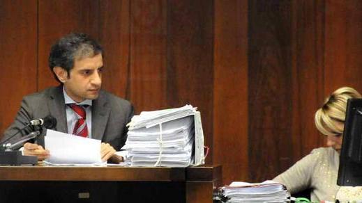 Permessi di soggiorno truffa, 6 a processo