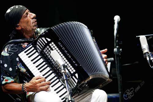 Il pianista Antonello Salis in scena al Teatro Sant’Andrea 