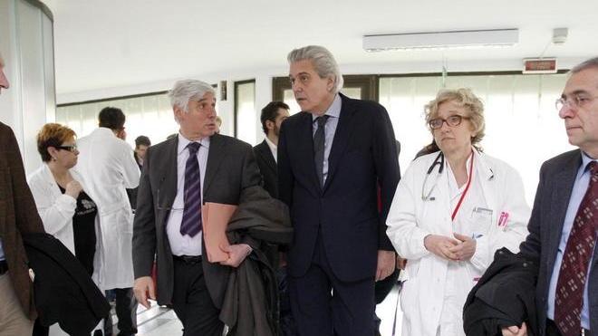 Marroni in tour a Pescia «L’ospedale non si chiude»