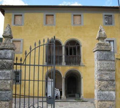 Farmacia e forno nel paese più piccolo 
