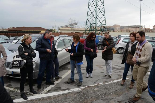Precari organizzano presidio davanti alla Piaggio 
