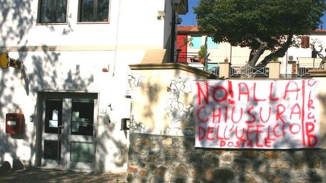 Poste chiuse, ricorso a Napolitano