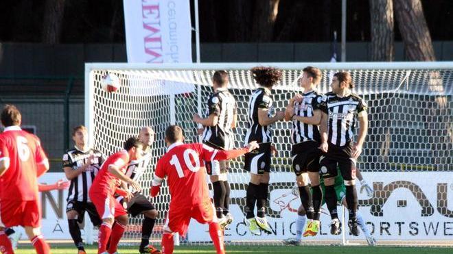 Derby, il Pisa ricorda il Moro ed Emilio Virgili