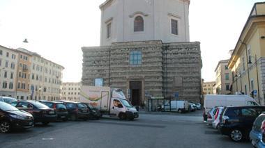 Il parcheggio dei Domenicani diventa a pagamento