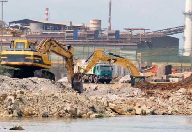 Bagnoli, gran pasticcio sulle bonifiche ex Ilva 