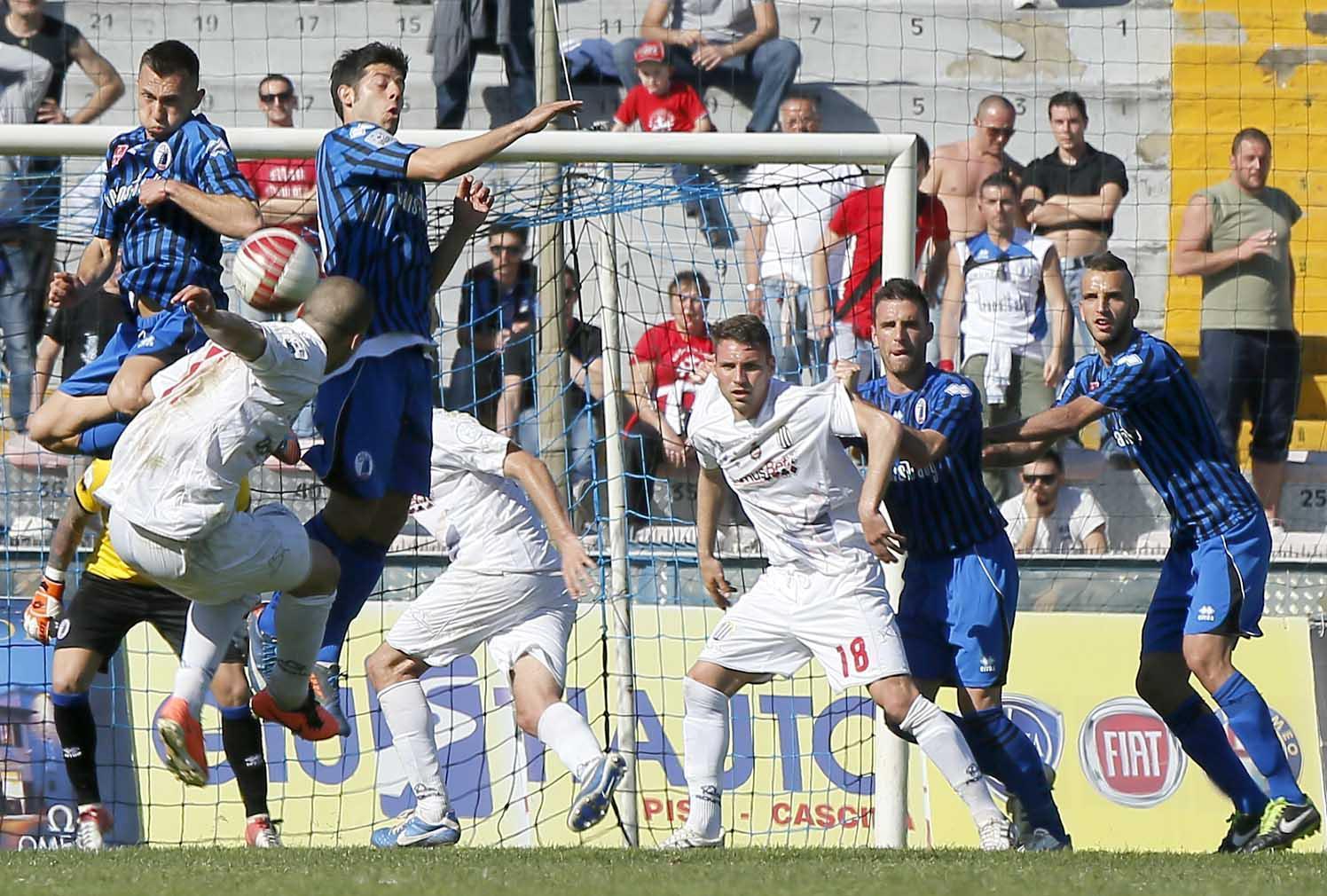 Il Pisa vola verso i playoff e inguaia il Viareggio 