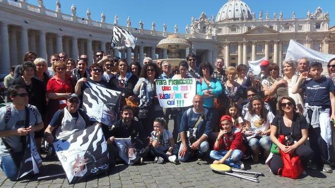 Bianconeri da Bientina a piazza San Pietro