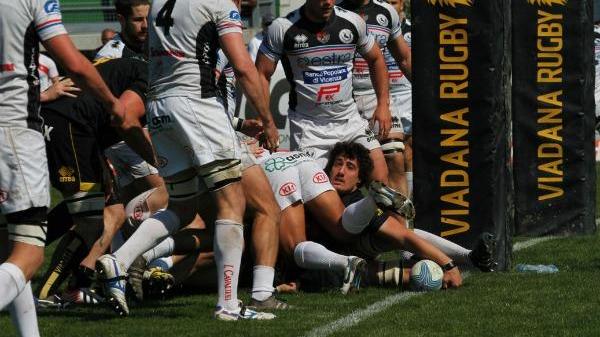 Rugby, Cavalieri beffati nei minuti di recupero