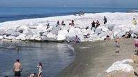 Spiagge affollate come in estate