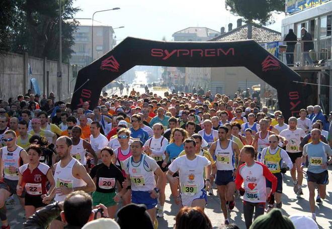 Torna la Stracarrara, attesi più di mille podisti