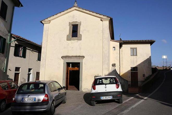 Intitolata a un papa che cacciò da Roma prostitute e fornicatori 