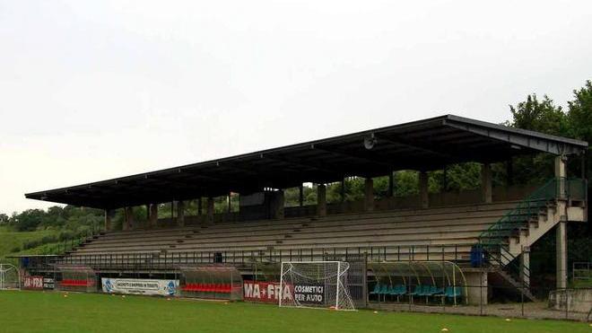 Soldi contro la frana che minaccia lo stadio
