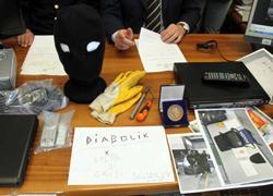 Raffica di furti nelle scuole, arrestato “Diabolik” 