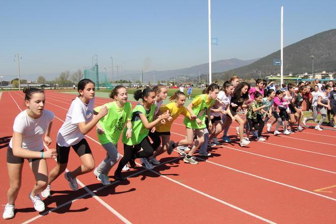 Studentiadi di atletica, giovani atleti sul podio 