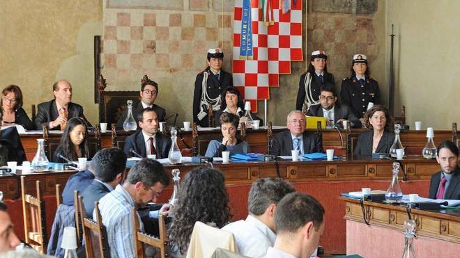 Da oggi 4 giorni di sedute per 837 osservazioni