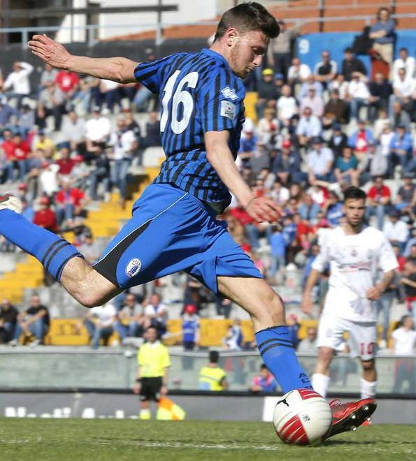 Il Pisa vola, il Viareggio deve rialzarsi