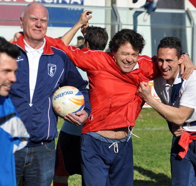 Mister Lecci non ci crede ancora: «La nostra forza è stato il gruppo»