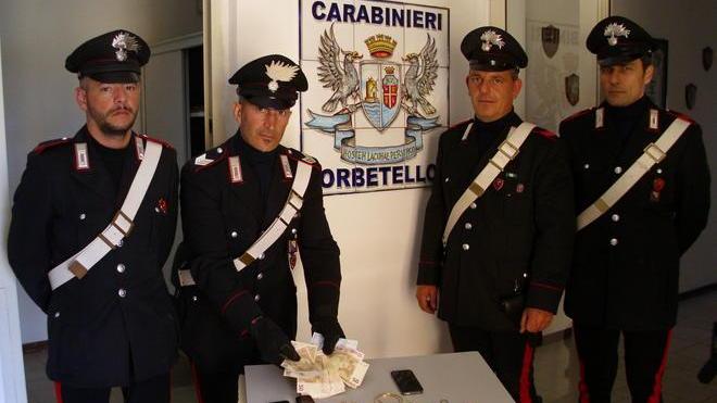 Scappavano con oro nascosto nelle mutande: arrestati e condannati