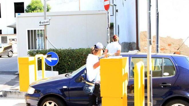 Riunione sui parcheggi, ma senza sindaco