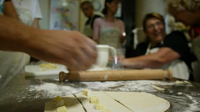 Antipasto, dolci & co La cucina toscana insegnata ai turisti