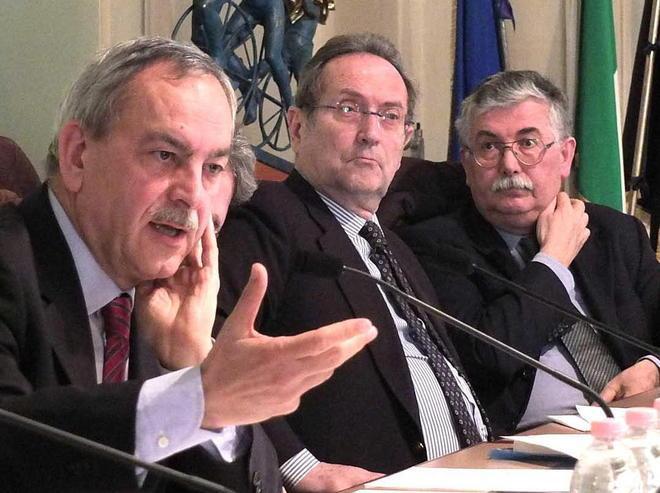 Come ridurre i costi della politica 